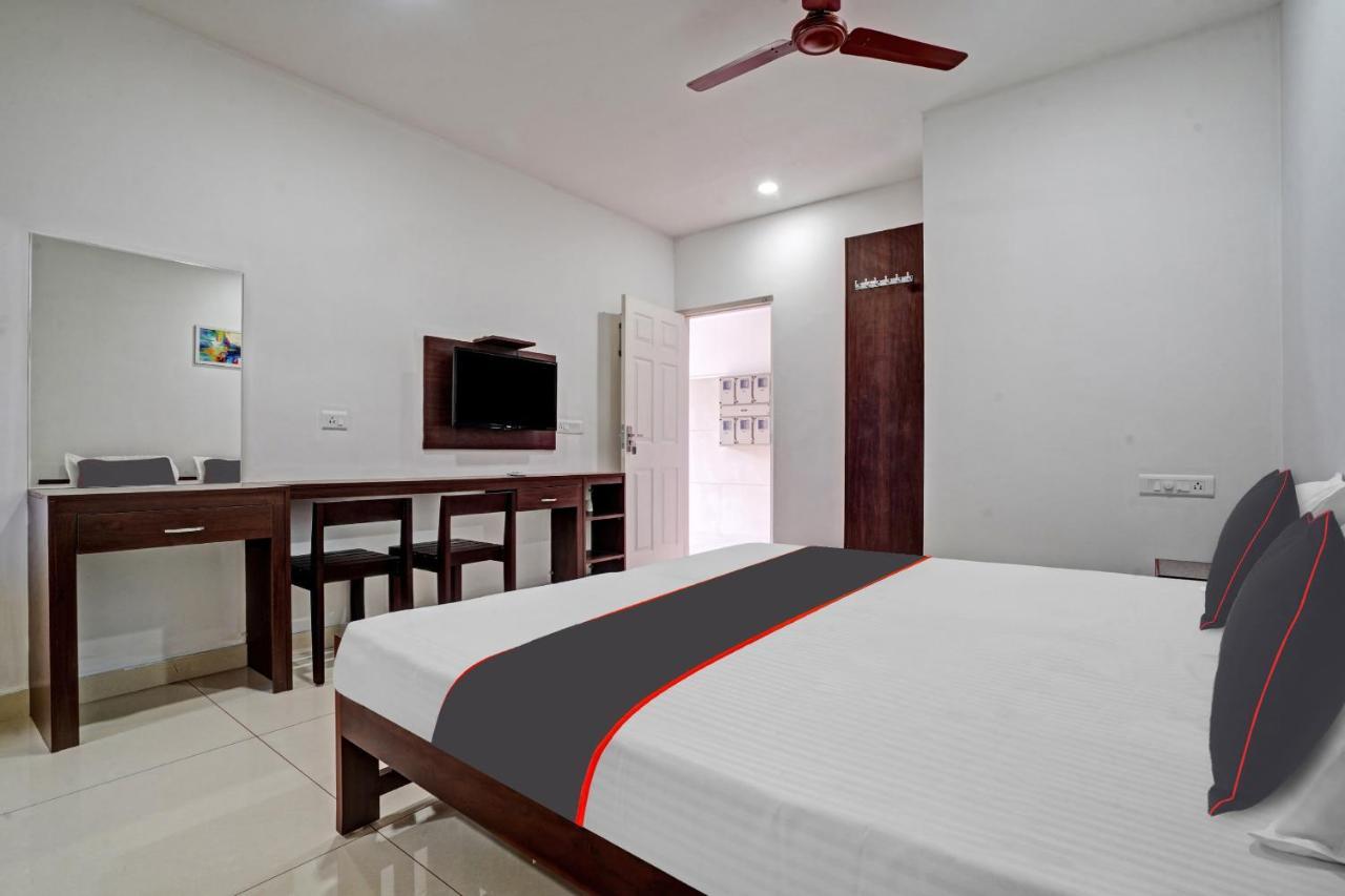 فندق Collection O White House Pearl Kochi المظهر الخارجي الصورة