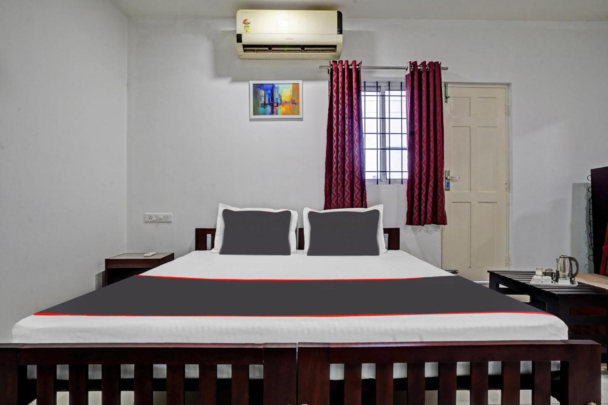 فندق Collection O White House Pearl Kochi المظهر الخارجي الصورة