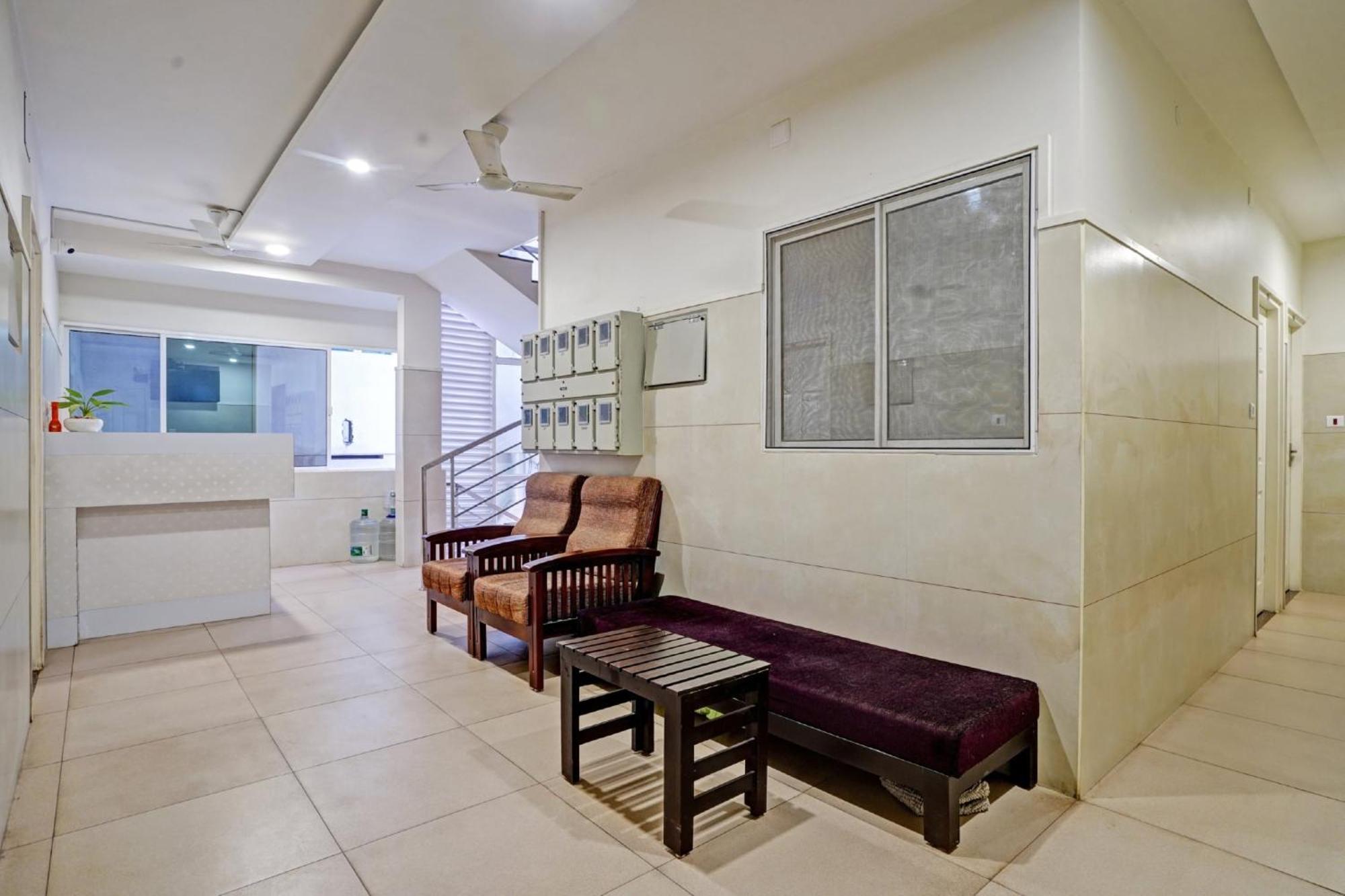 فندق Collection O White House Pearl Kochi المظهر الخارجي الصورة